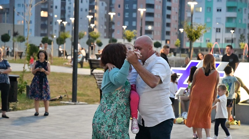 ISTOČNO SARAJEVO ZAPLESALO ARGENTINSKI TANGO (FOTO)